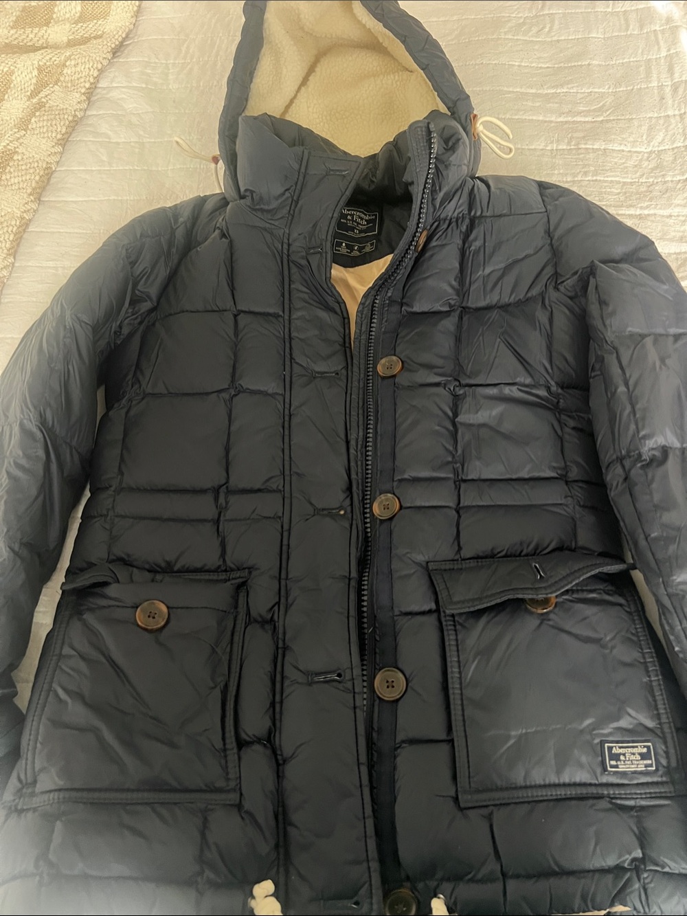 Abercrombie & Fitch Navy Quilted Hooded Puffer Jacket